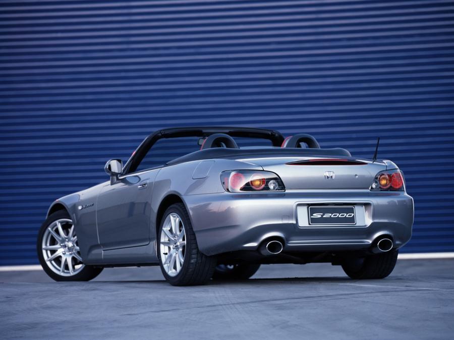  Honda S2000 2004 года  (AU) (фото 6 из 6)